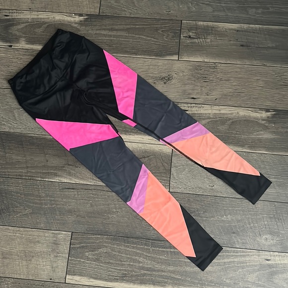 Victoria's Secret Pants - 5•20$ Victoria Secret Leggings